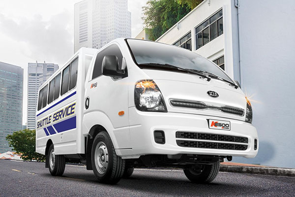 Kia K2500 Karga is a flexible hauler that can also fit 19 passengers