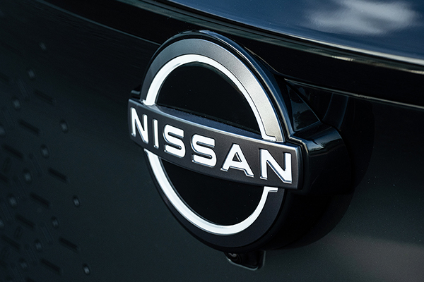 Download Nissan Changes Its Logo After 20 Years And Here S The Meaning Behind It