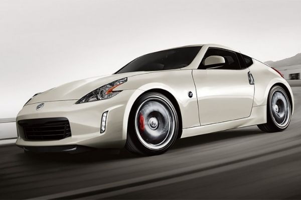 2021 Nissan 370Z: Price in the Philippines, Promos, Specs & Reviews ...