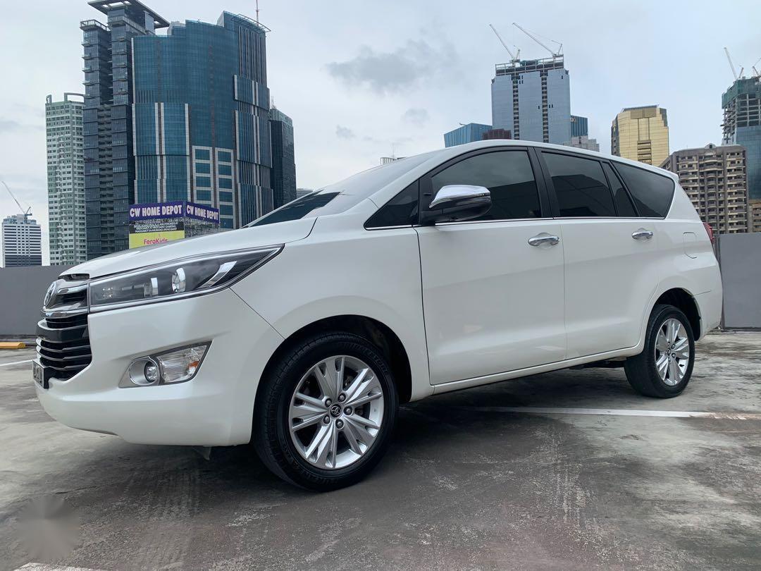 Selling Pearl White Toyota Innova 2018 in Pasig 771608