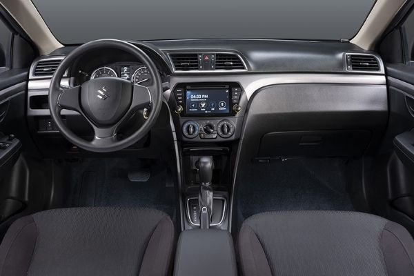 The interior of the Ciaz features easy to find controls. A picture of the interior of the Ciaz
