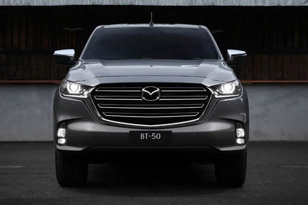 A picture of the front of the 2021 Mazda BT-50