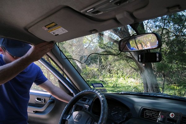 installing a dash cam in car