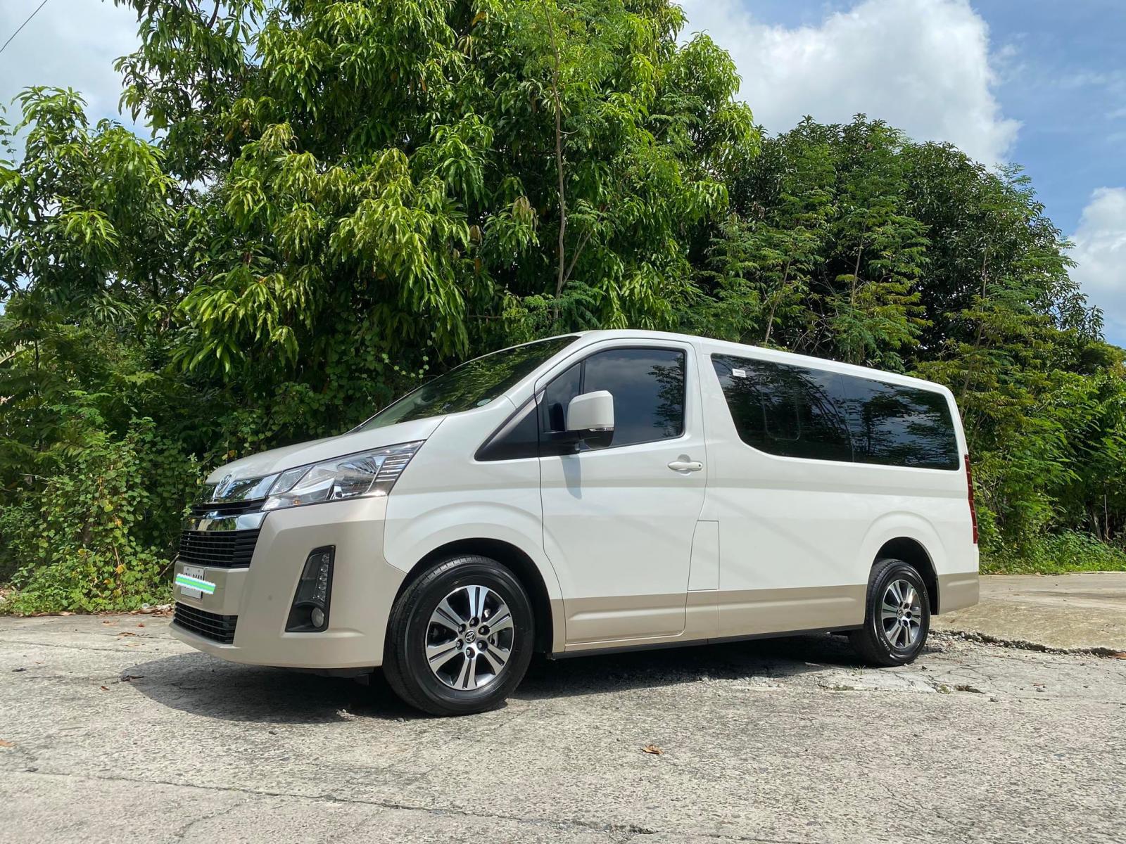 2020 Toyota Hiace 2.8 Gl Grandia At Luxury Pearl Toning Van Automatic 