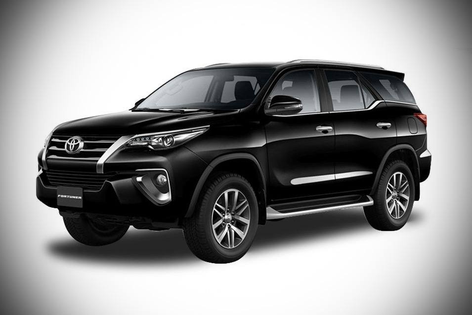 Toyota's 10/10 deals include up to P150k discount on outgoing Fortuner