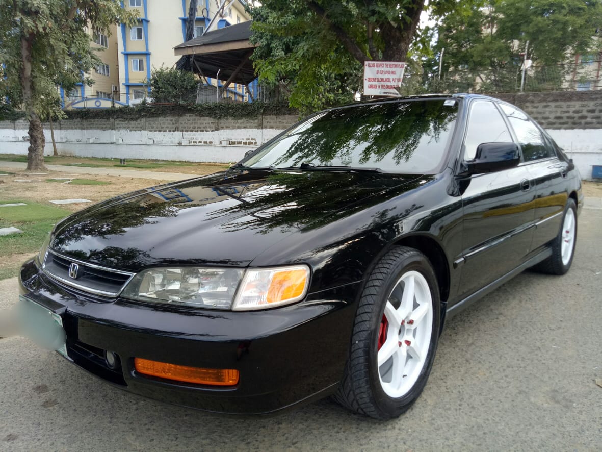 1997 Honda Accord 2.2L Limited Edition Black 774618