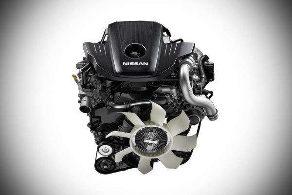 A picture of the Nissan Terra's engine.