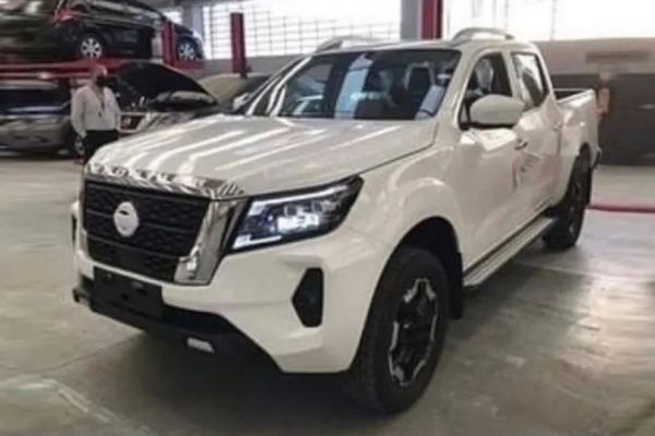 2021 Nissan Navara leaked images hint imminent debut