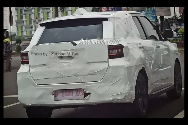 Toyota Raize spy shots in Indonesia could hint at possible ...