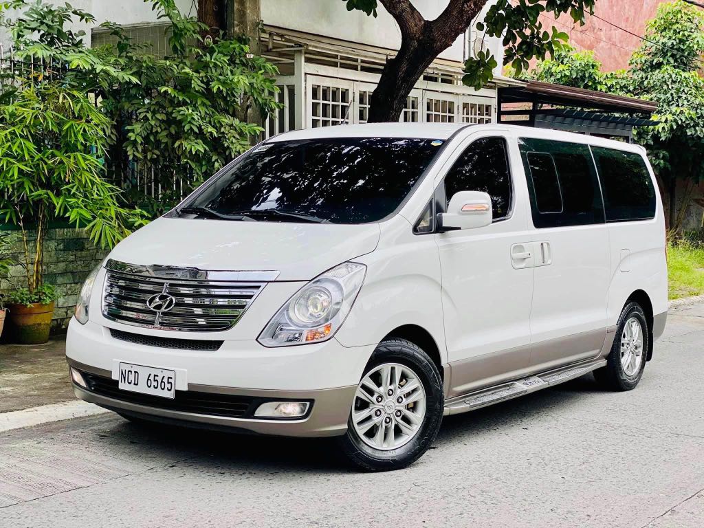 Sell White 2015 Hyundai Starex in Manila 776704