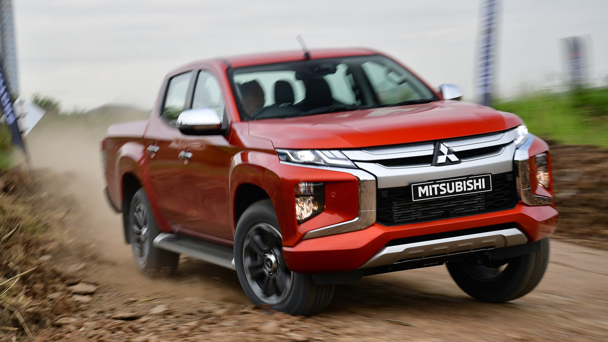 In 2020, Mitsubishi officially launched a completely new Mitsubishi Strada pickup truck with a quite competitive price.