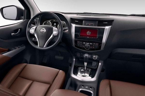 2020 Nissan Terra interior view 2020 Nissan Terra interior view