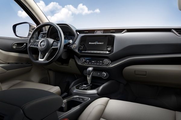2021 Nissan Terra interior view 2021 Nissan Terra interior view