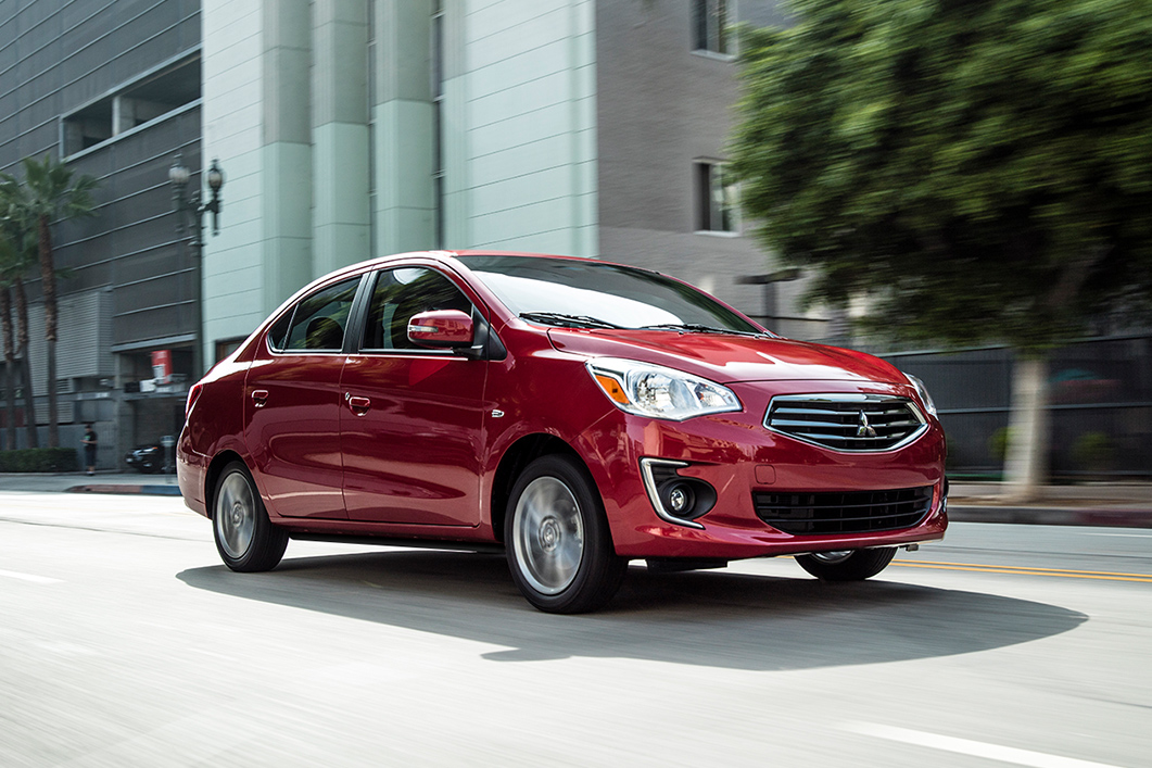 Among the Mitsubishi Mirage variants, the only variant that uses a Manual transmission is the G4 GLX 1.2 MT with the lowest price of ₱ 735,000