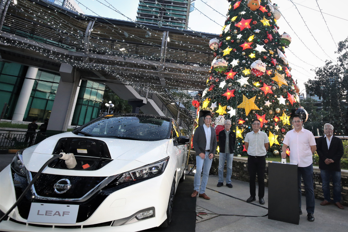 Nissan LEAF electric vehicle lights up Christmas Tree in Pasig City