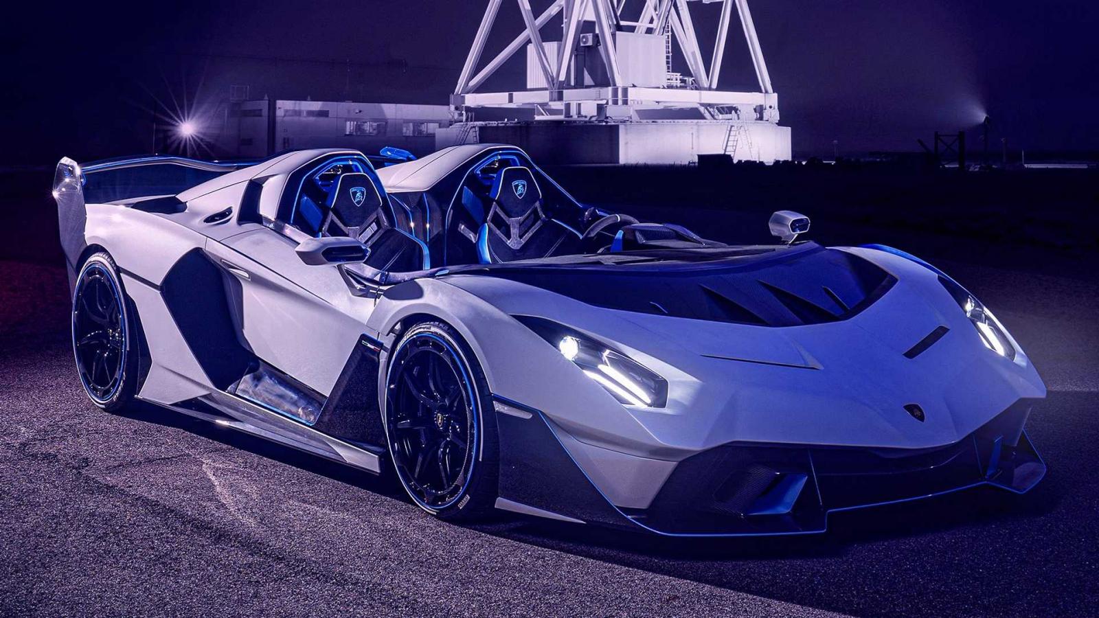 Imagine driving a roofless, windshield-less 770-hp Lamborghini SC20