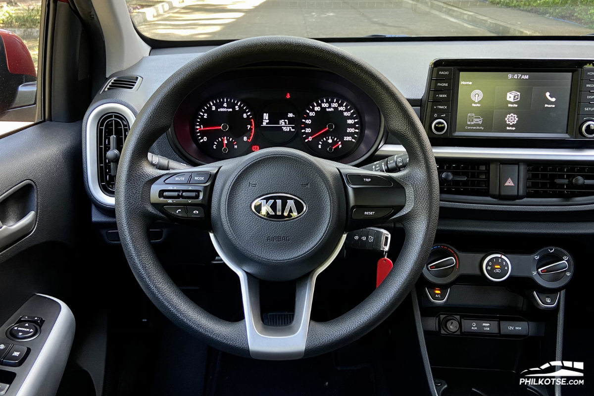 2020 Kia Picanto steering wheel