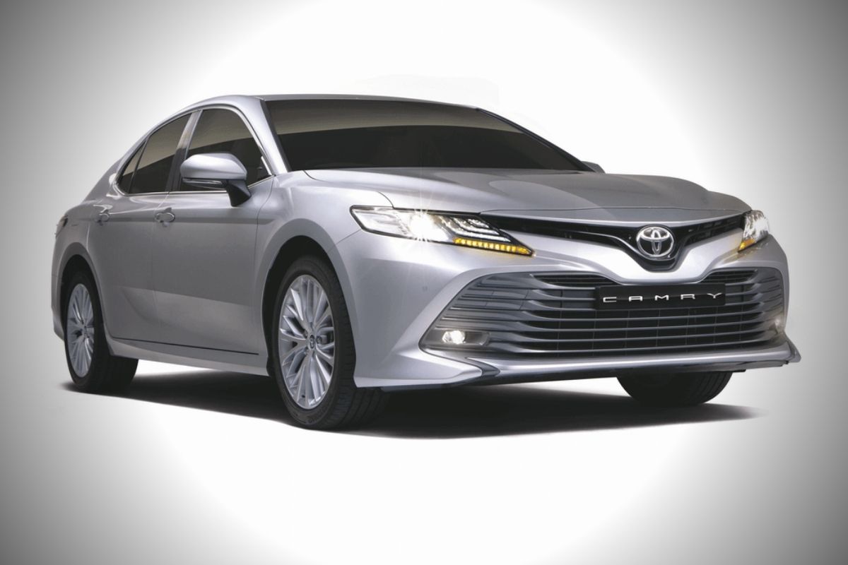 Toyota Camry 2021