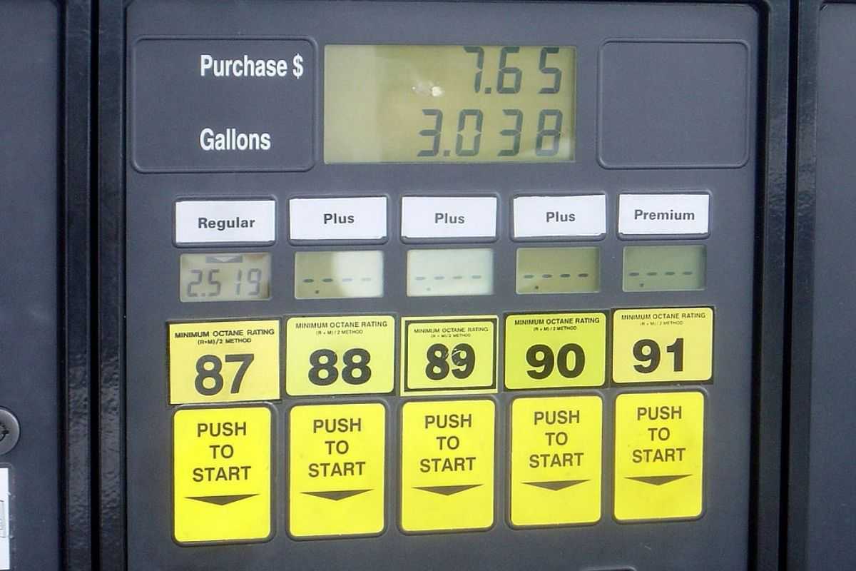 what-is-the-difference-between-regular-and-premium-fuel