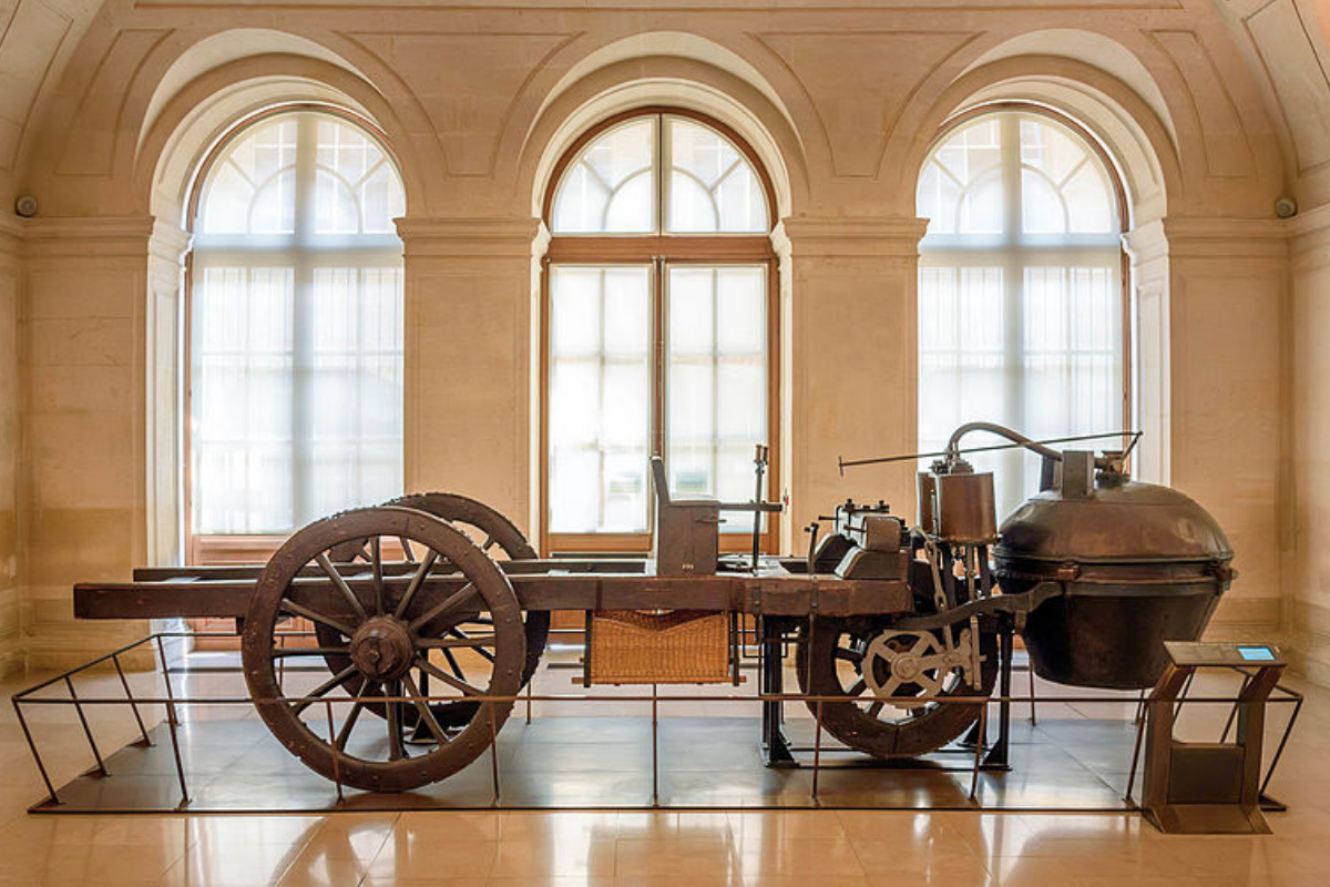 Three examples of the oldest cars in the world