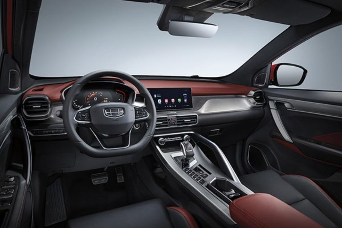 Inside the Geely Coolray Sport