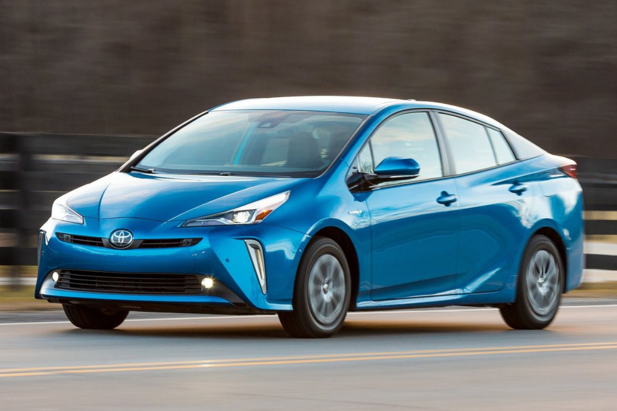 Toyota finally caves in – will start making full EVs alongside hybrids