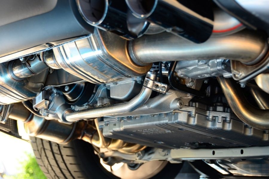 Exhaust leak signs Symptoms and how to fix it