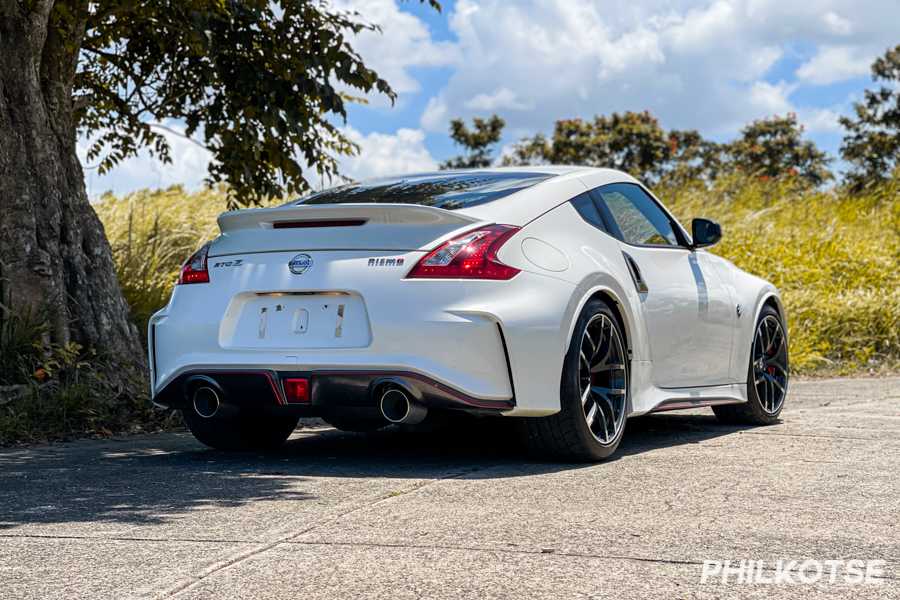 A picture of the rear of the Nissan 370Z Nismo