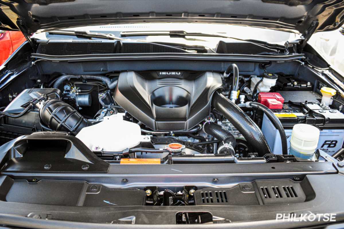 A picture of the D-max's engine