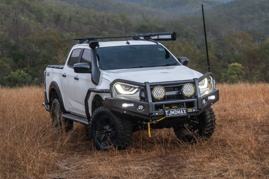 2021 Isuzu D-Max Modifications – How to dress up your burly truck?