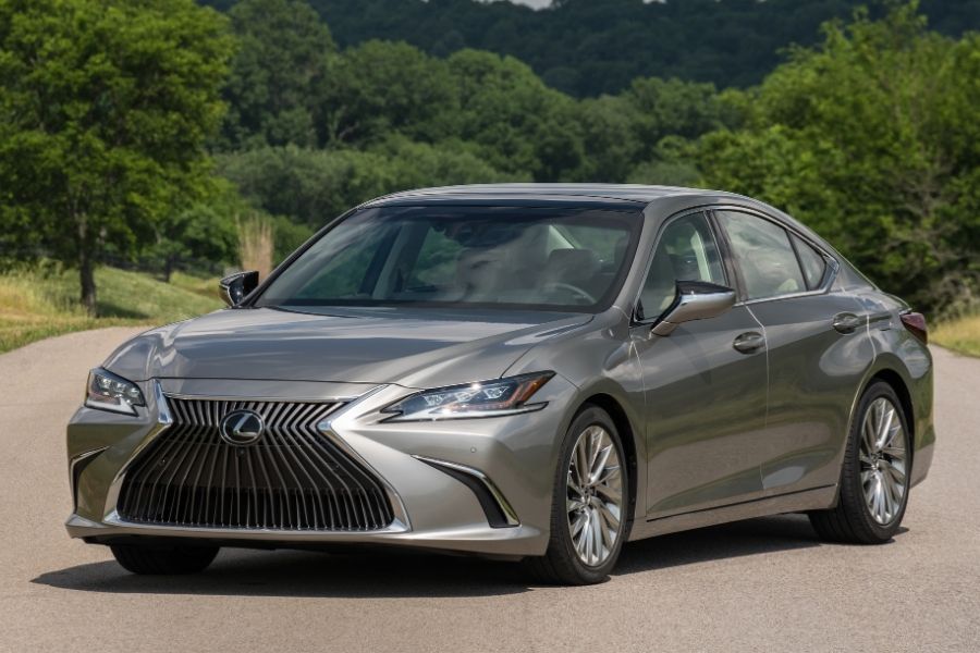 Why the Lexus ES is the brand’s best-seller in the Philippines