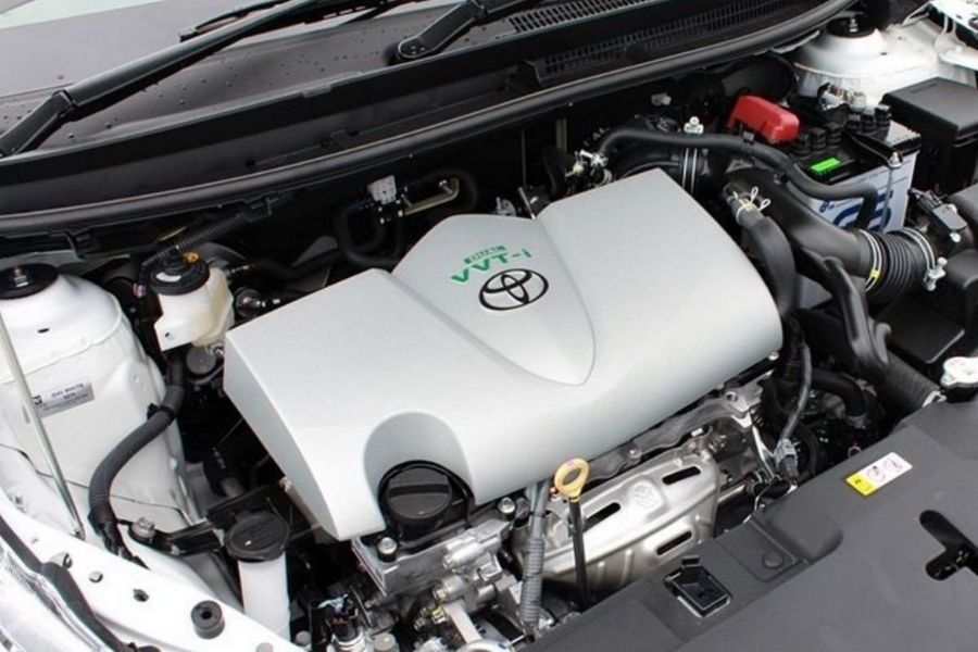 A picture of the Toyota Vios's 1.3-liter engine
