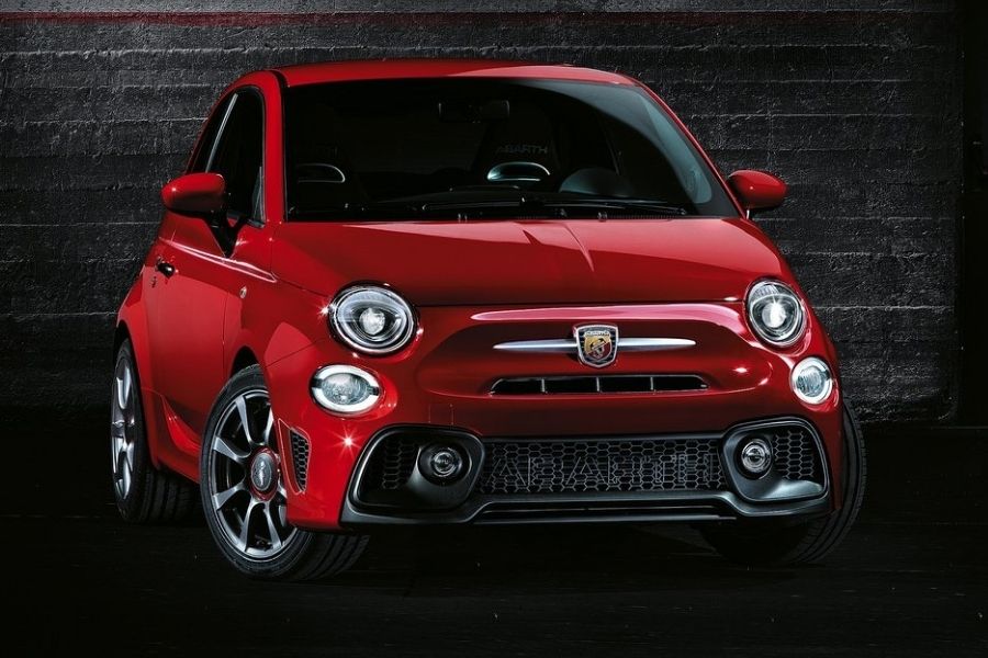 Abarth 595 front shot