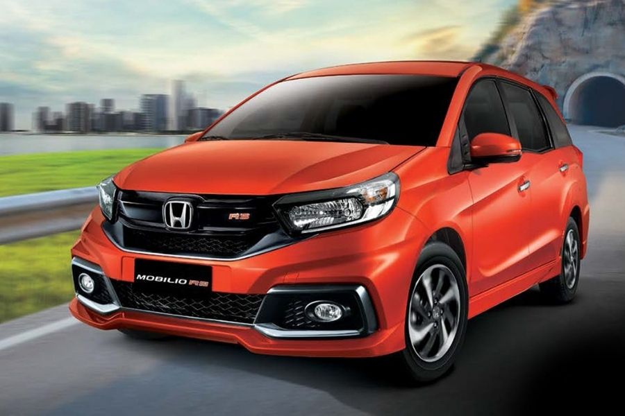 Honda Mobilio front shot