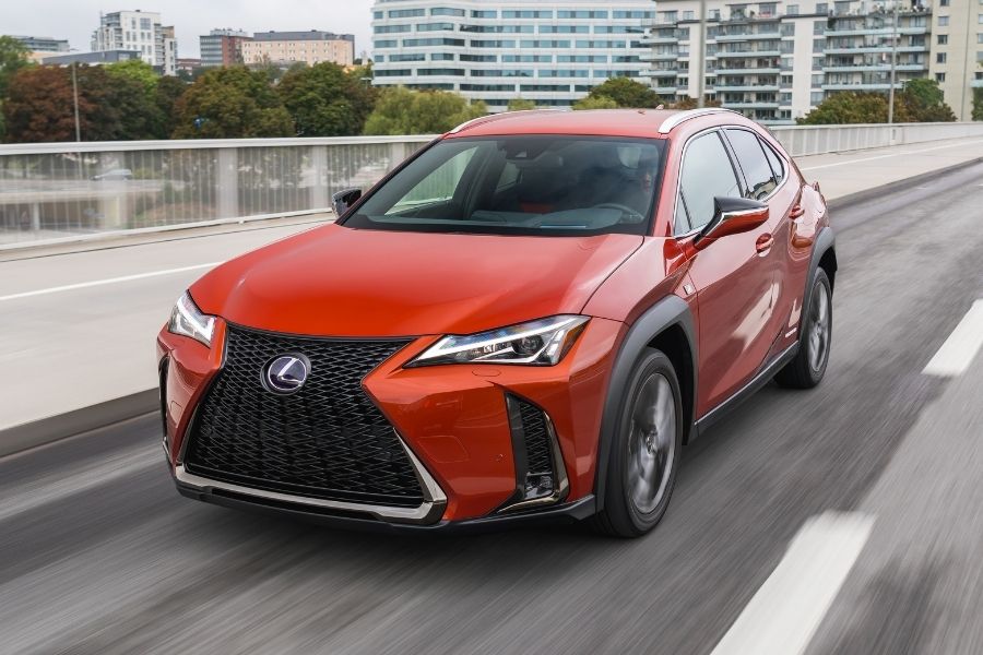 What makes the Lexus UX a great starter luxury crossover?