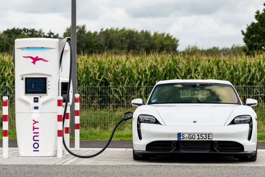 A picture of a Porsche Taycan charging