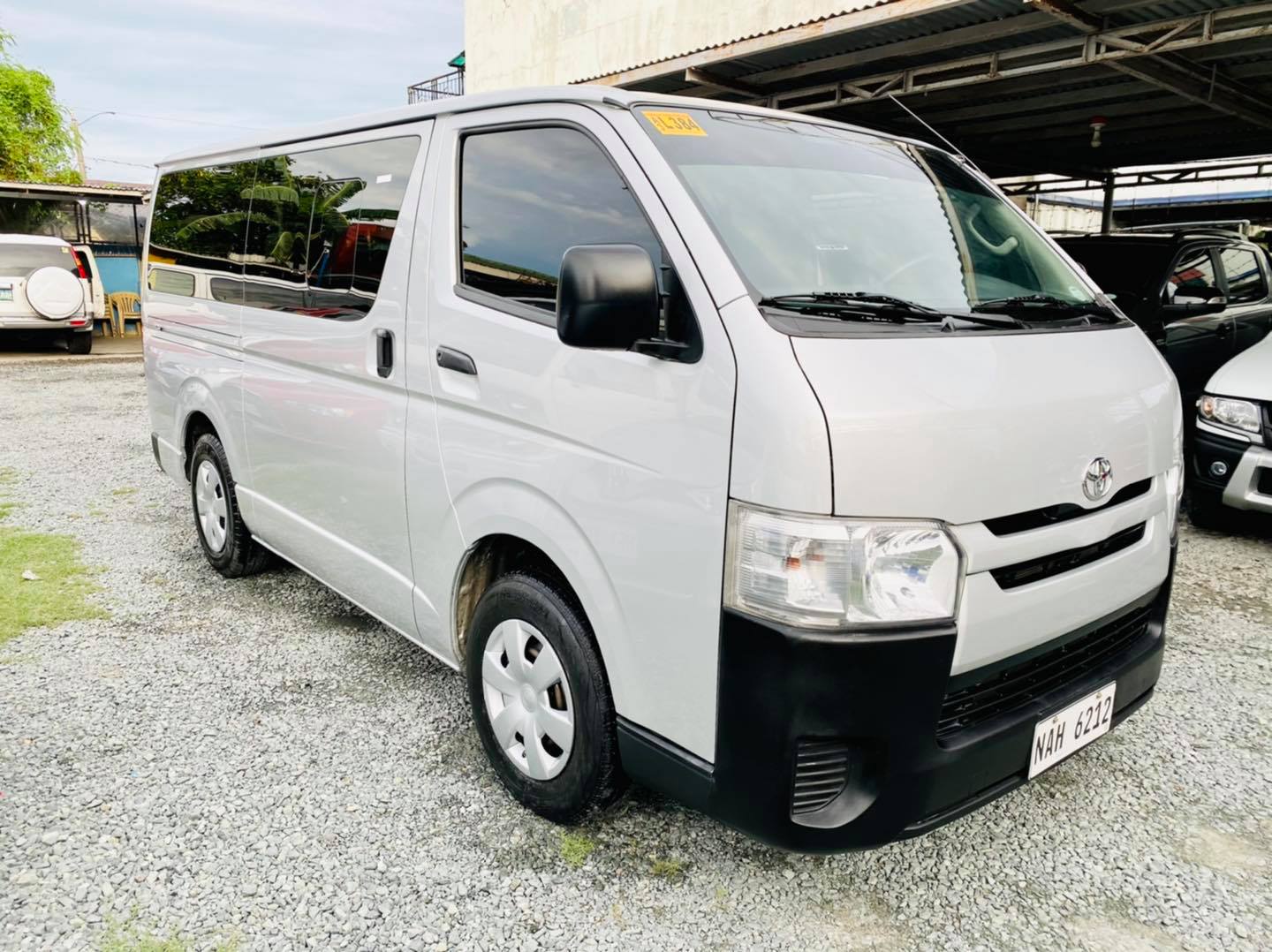 Buy Used Toyota Hiace 2018 for sale only ₱858000 - ID787667