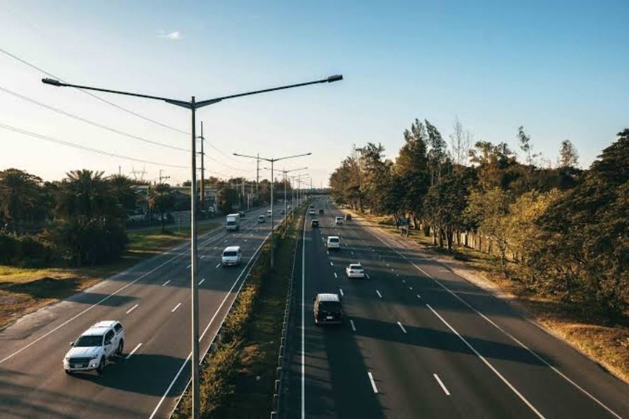 NLEX closes several lanes this week for pavement repair