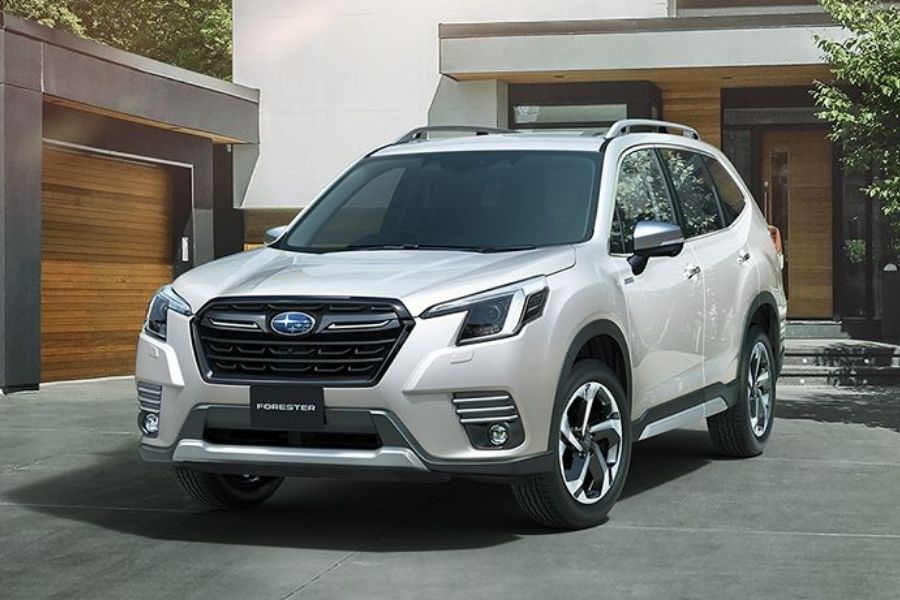 2022 Subaru Forester gets a meaner-looking front end