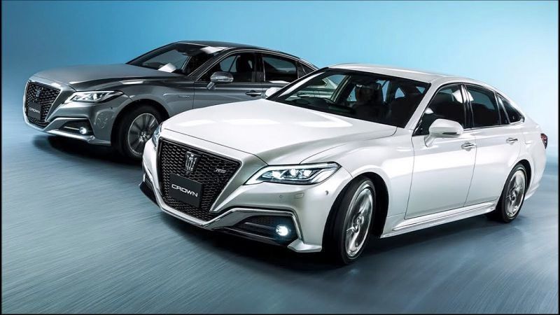 Toyota crown 2022 года