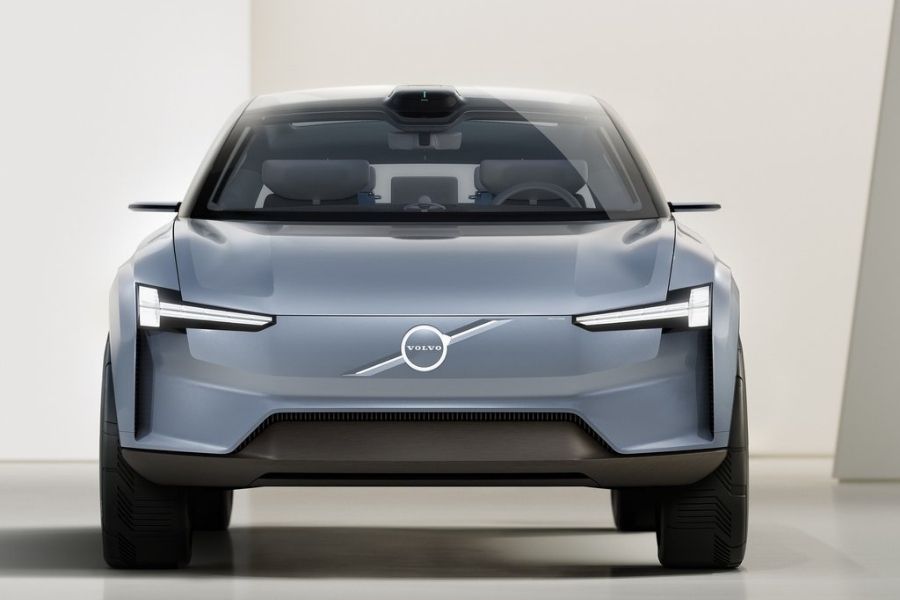 Volvo's Concept Recharge sets the tone for its future models