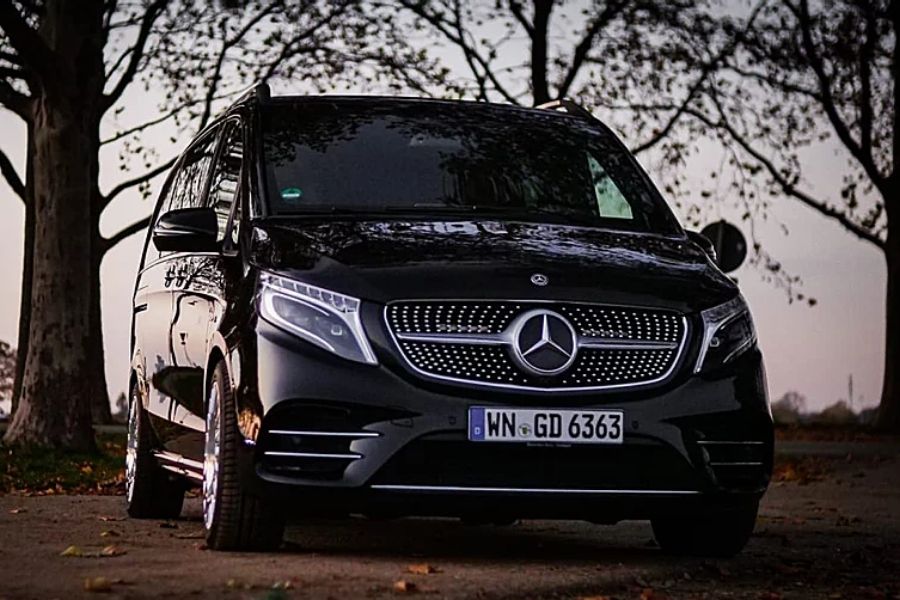 Mercedes V-Class with 585-hp twin-turbo V8 is the mother of sleepers 
