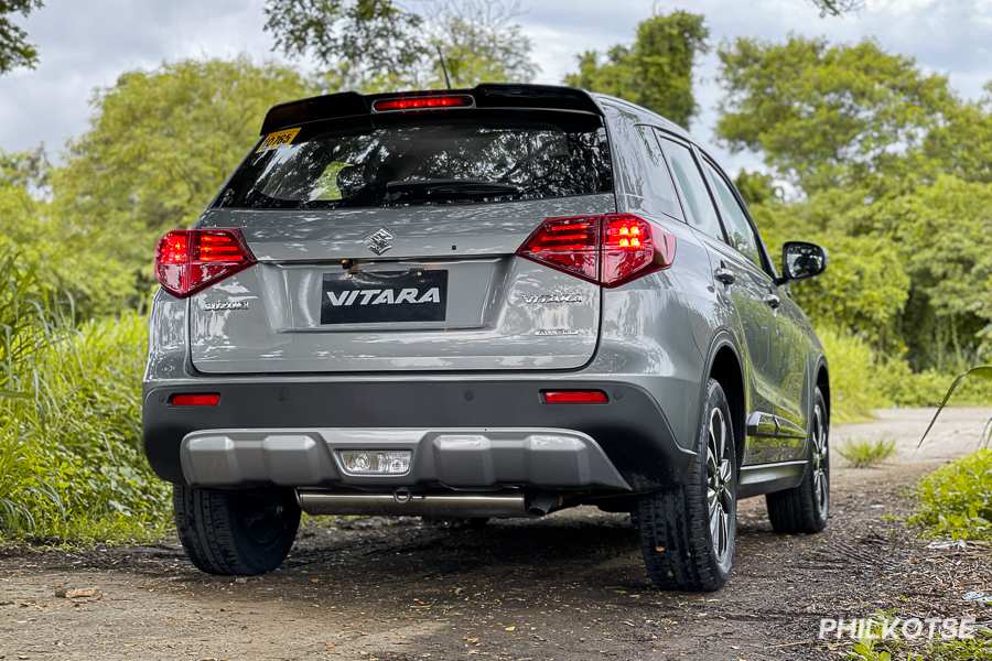 A picture of the rear of the Suzuki Vitara GLX