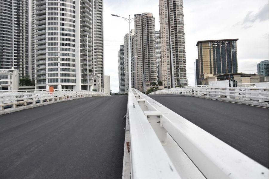 Estrella-Pantaleon bridge to open this week, says Villar 