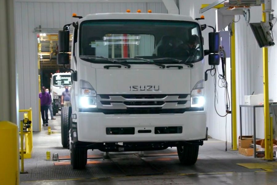 Isuzu, Hino concern about cost of producing electric trucks: Report
