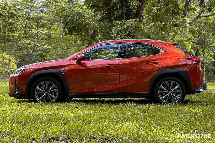 A picture of the side of the Lexus UX