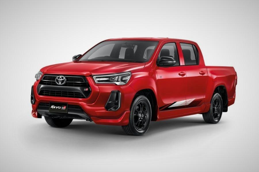 2022 Toyota Hilux GR Sport unveiled in Thailand