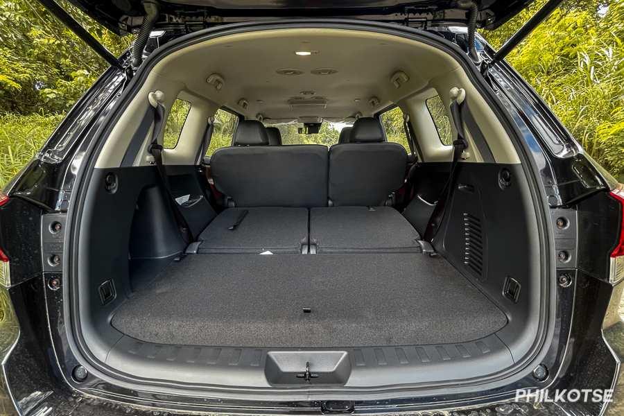 A picture of the updated Terra's trunk with all seats folded.