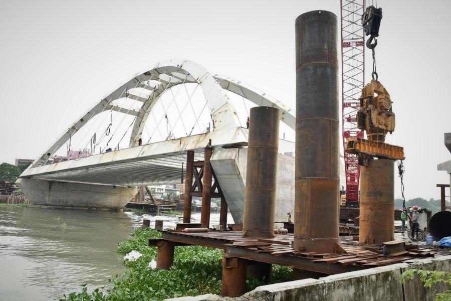 Binondo-Intramuros Bridge is now 77 percent complete, DPWH says