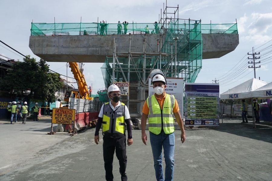 First section of NLEX Connector from Caloocan to España halfway done